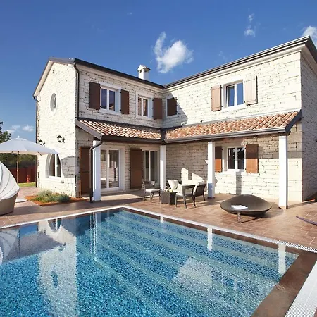 Istrian Lux 103 *